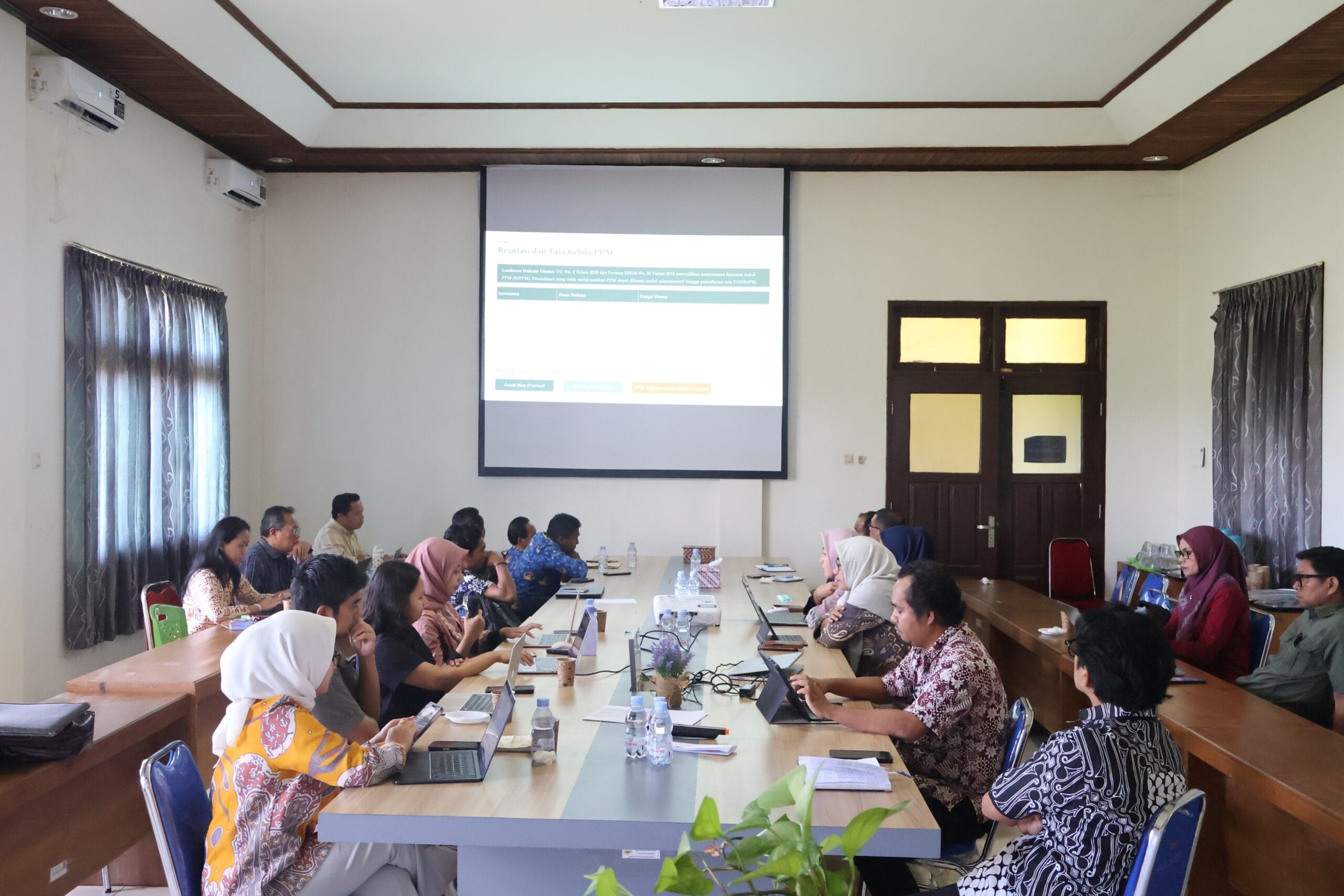 Focus Group Discussion (FGD) Penguatan Tata Kelola Program Pengembangan dan Pemberdayaan Masyarakat (PPM) di Kabupaten Halmahera Tengah