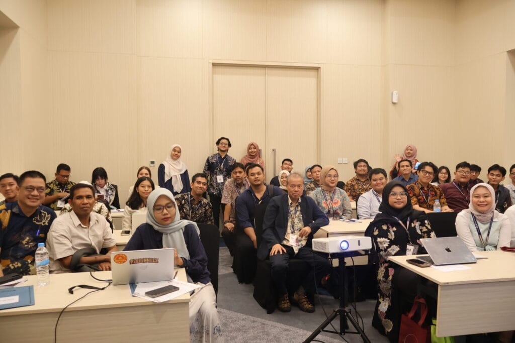 Menavigasi Transisi Ekonomi Berkeadilan di Daerah Berbasis Komoditas Ekstraktif