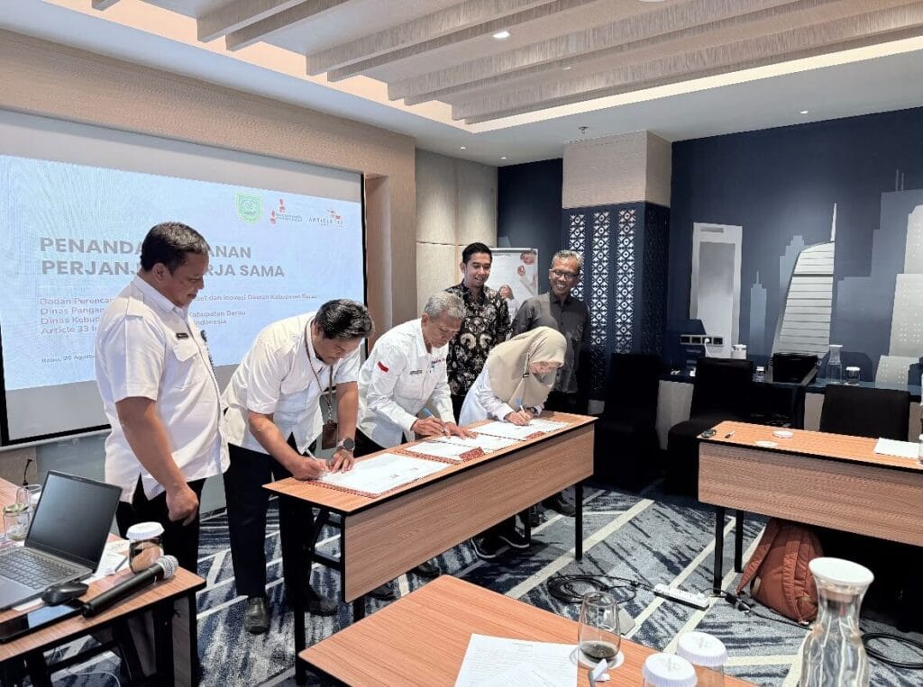 Memperkuat Dasar Transformasi Ekonomi Kabupaten Berau melalui Kolaborasi Riset dan Kebijakan